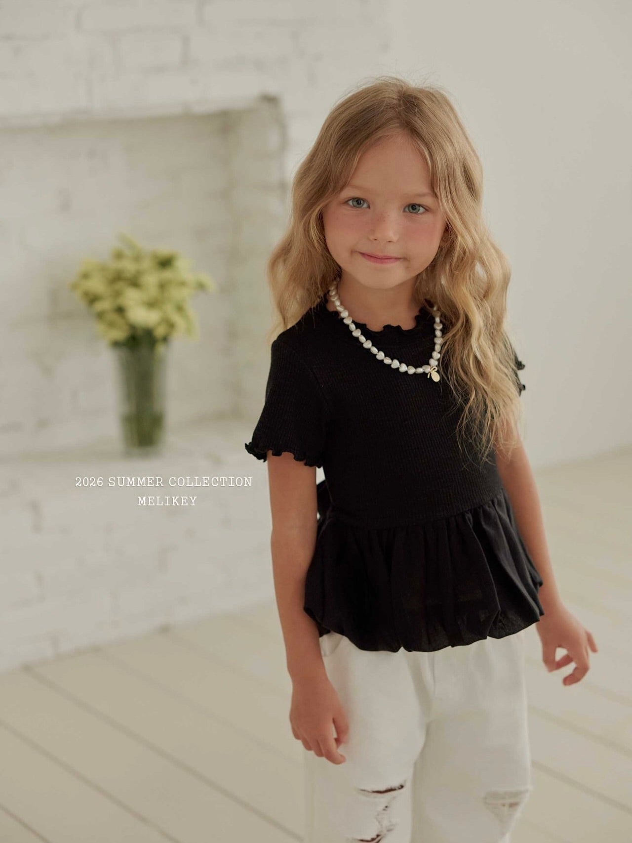 Bouncy ribbon T shirt