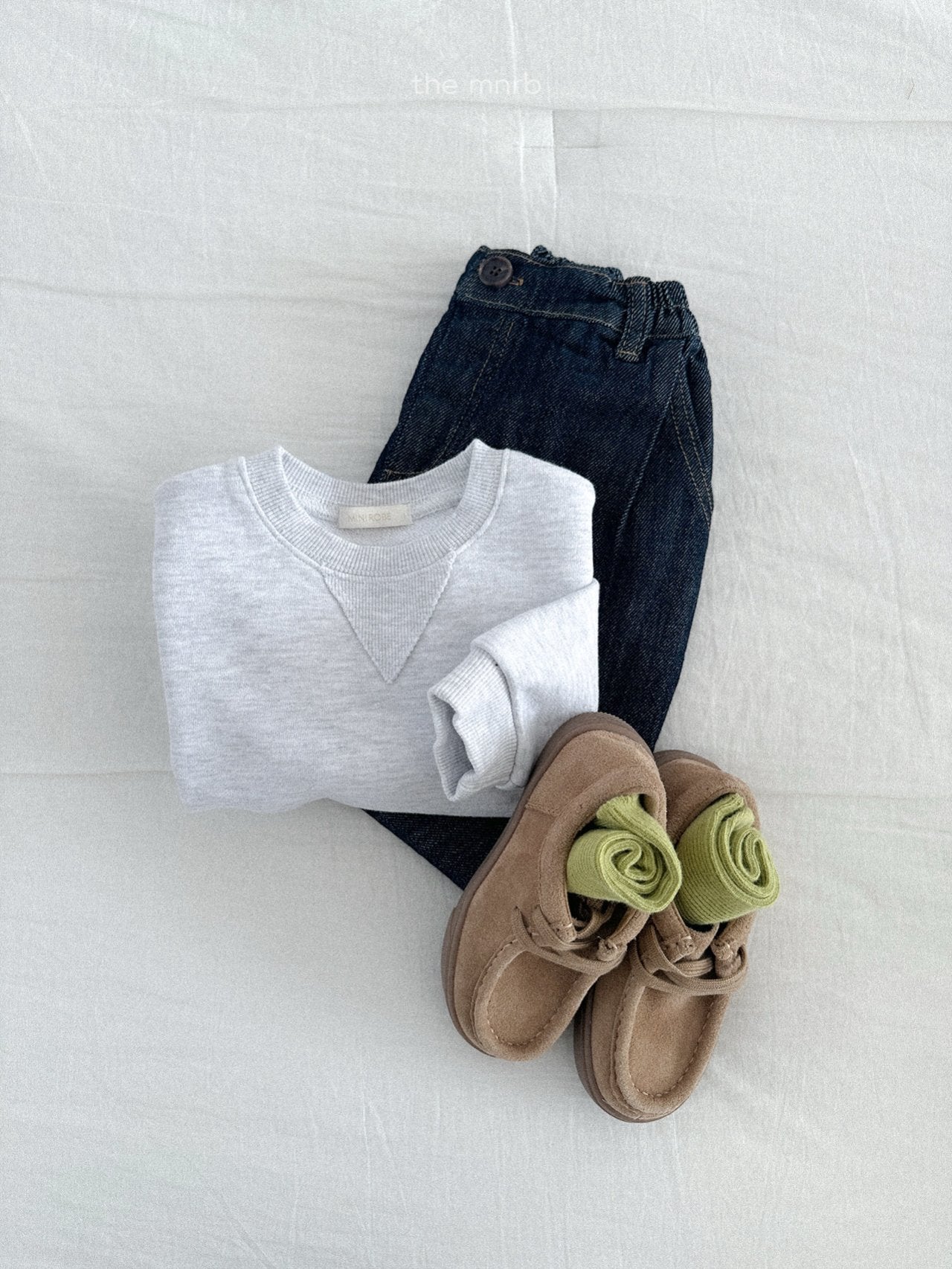 Turtle Pintuck Pants