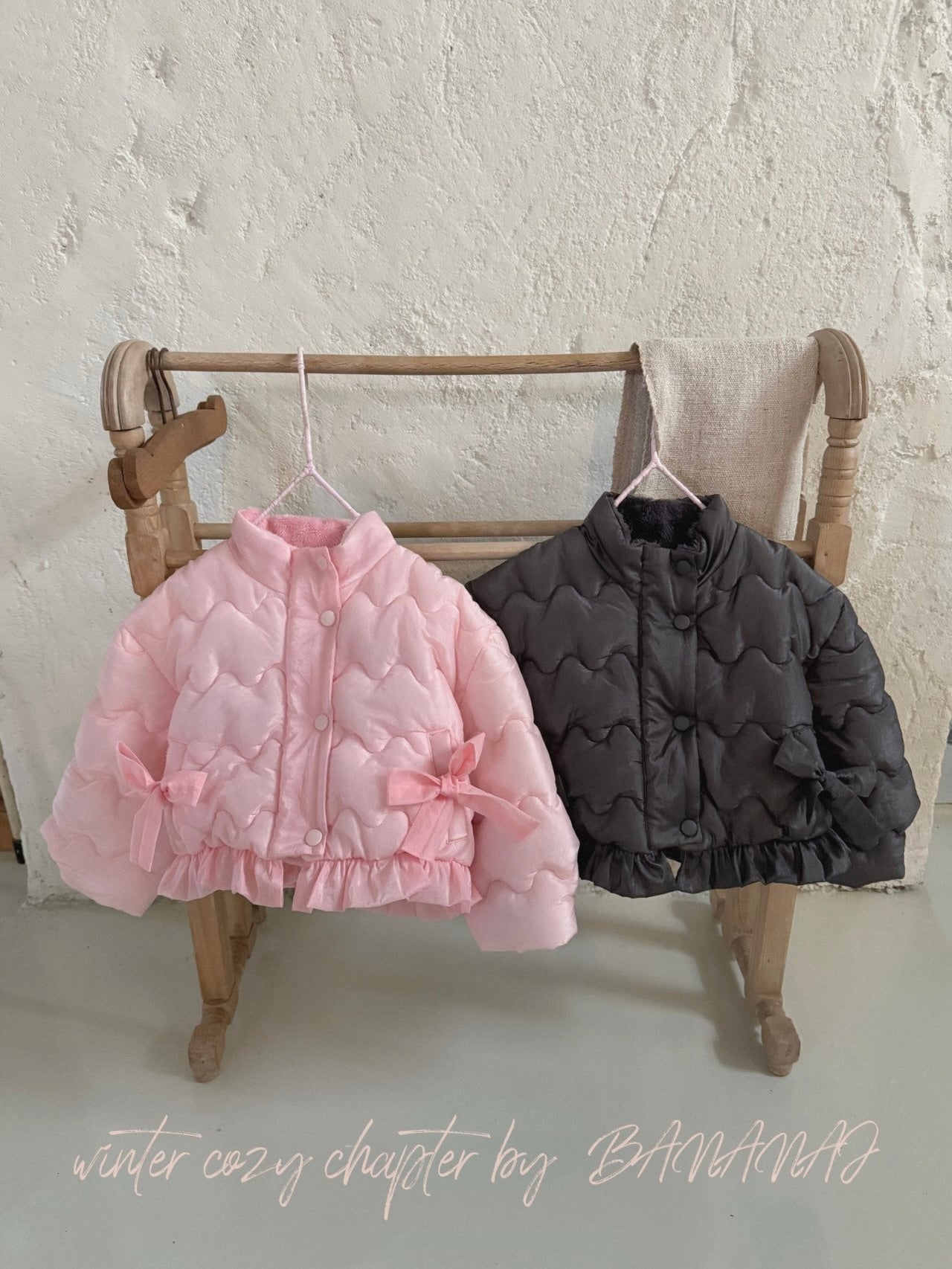 Ribbon padding jacket