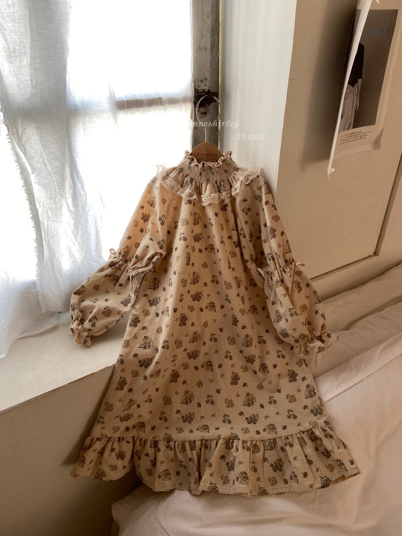 Romance smock one piece