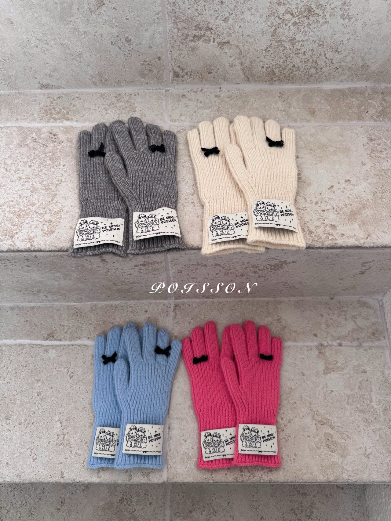 Ribbon winter gloves