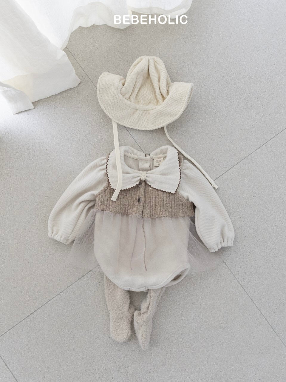 Pauline picot lace rompers