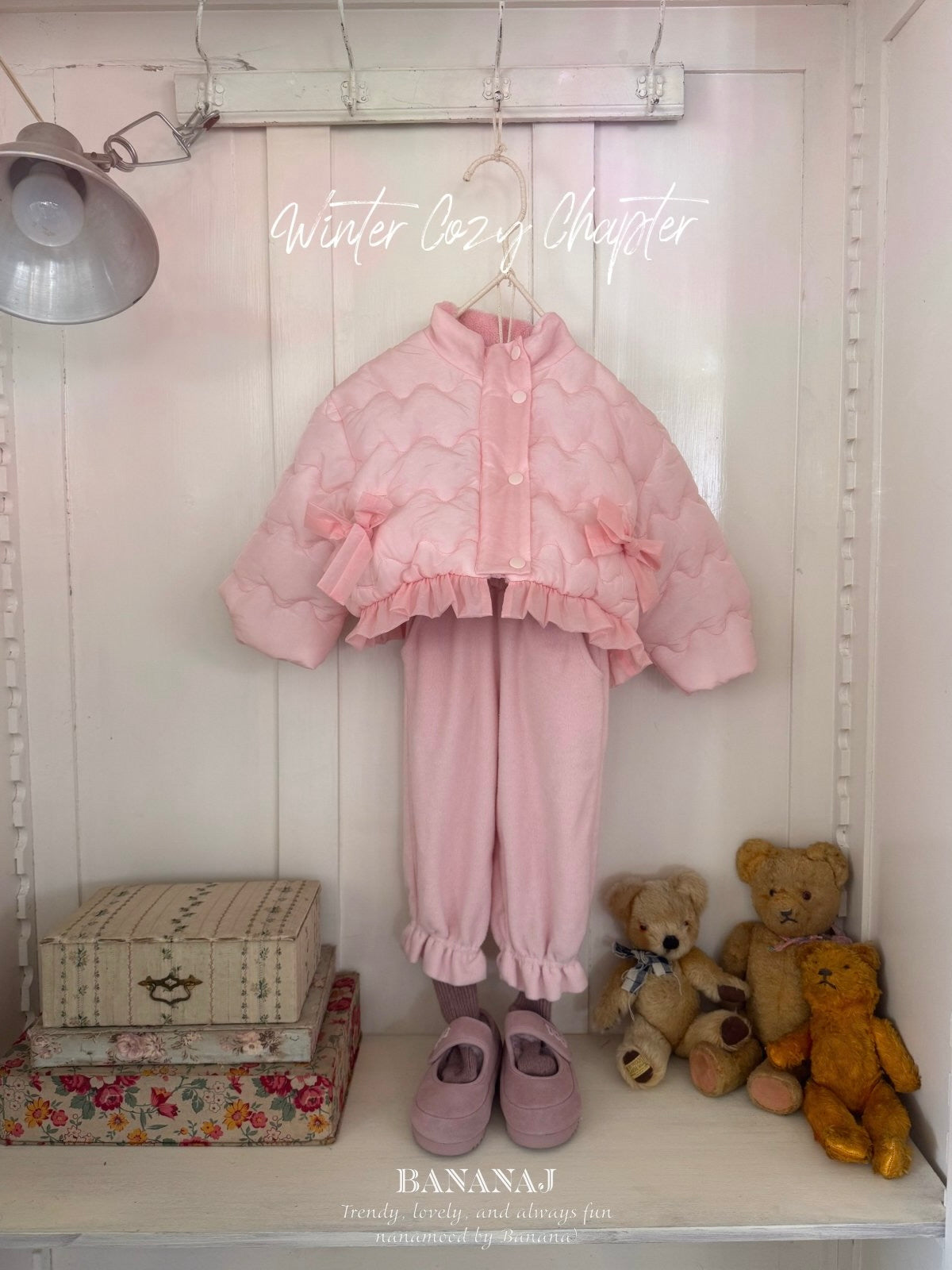 Ribbon padding jacket