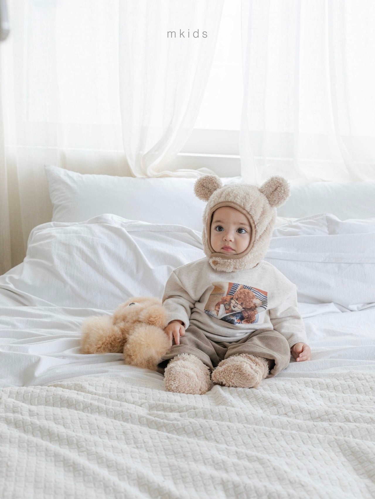 Soft fleece foot muff