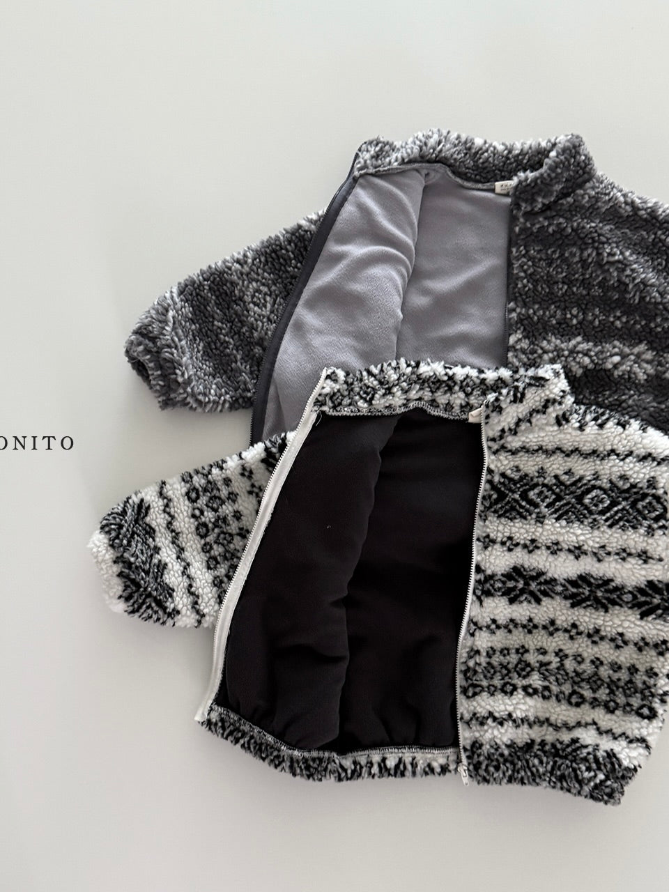 Snowflake zip-up jacket