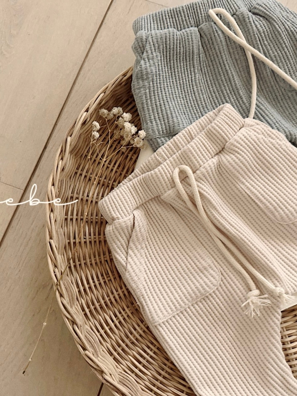 Wide waffle baggy pants