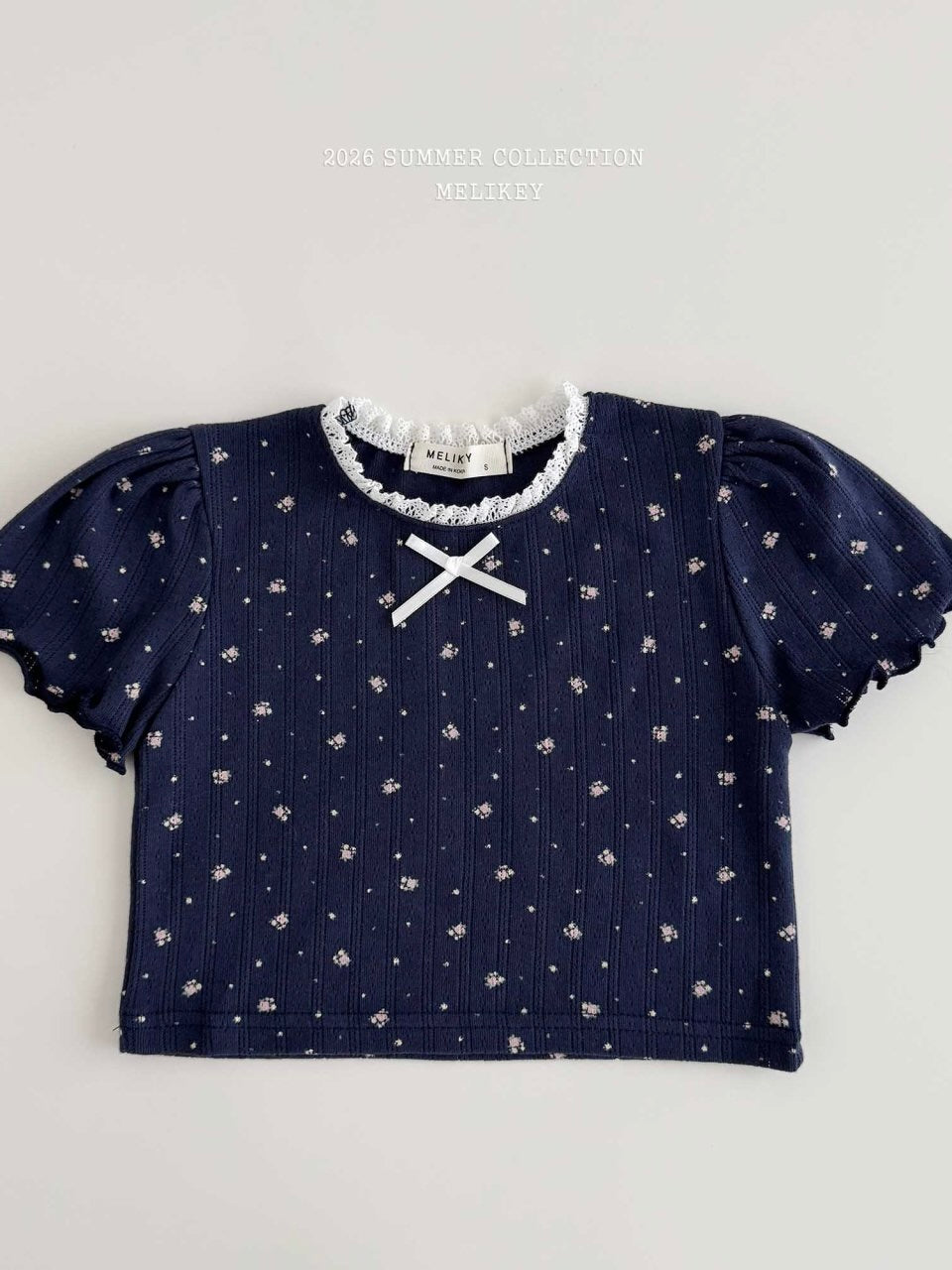 May flower T shirt