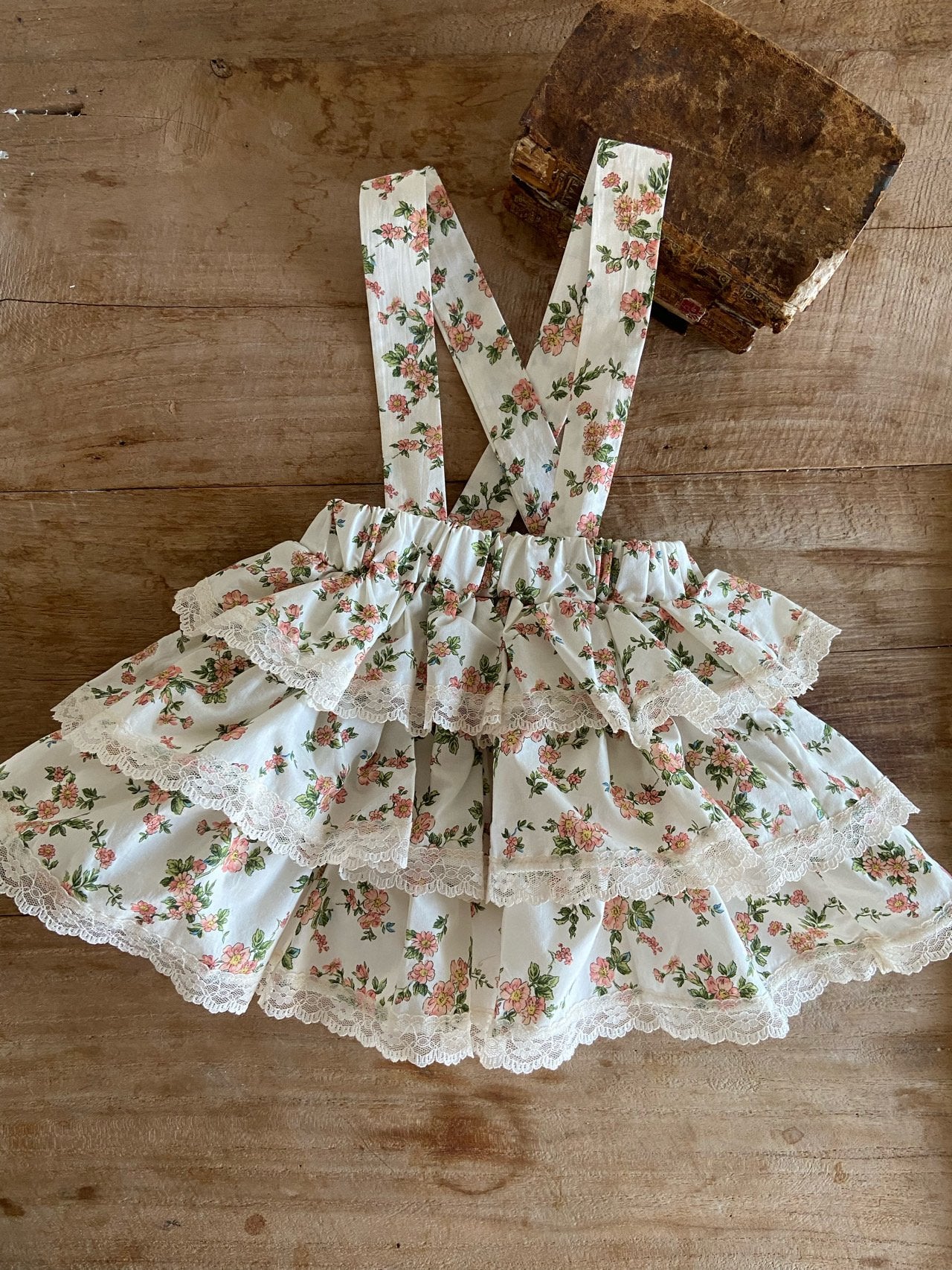 Melanie tiered bloomer