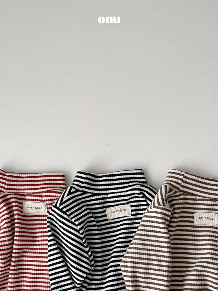 Stripe half neck T