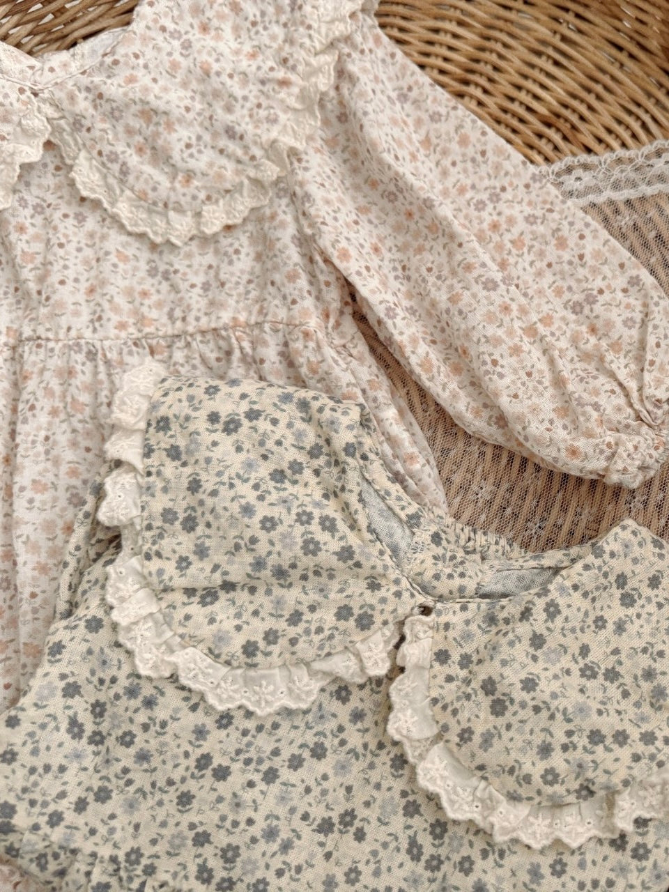 Small flower rompers