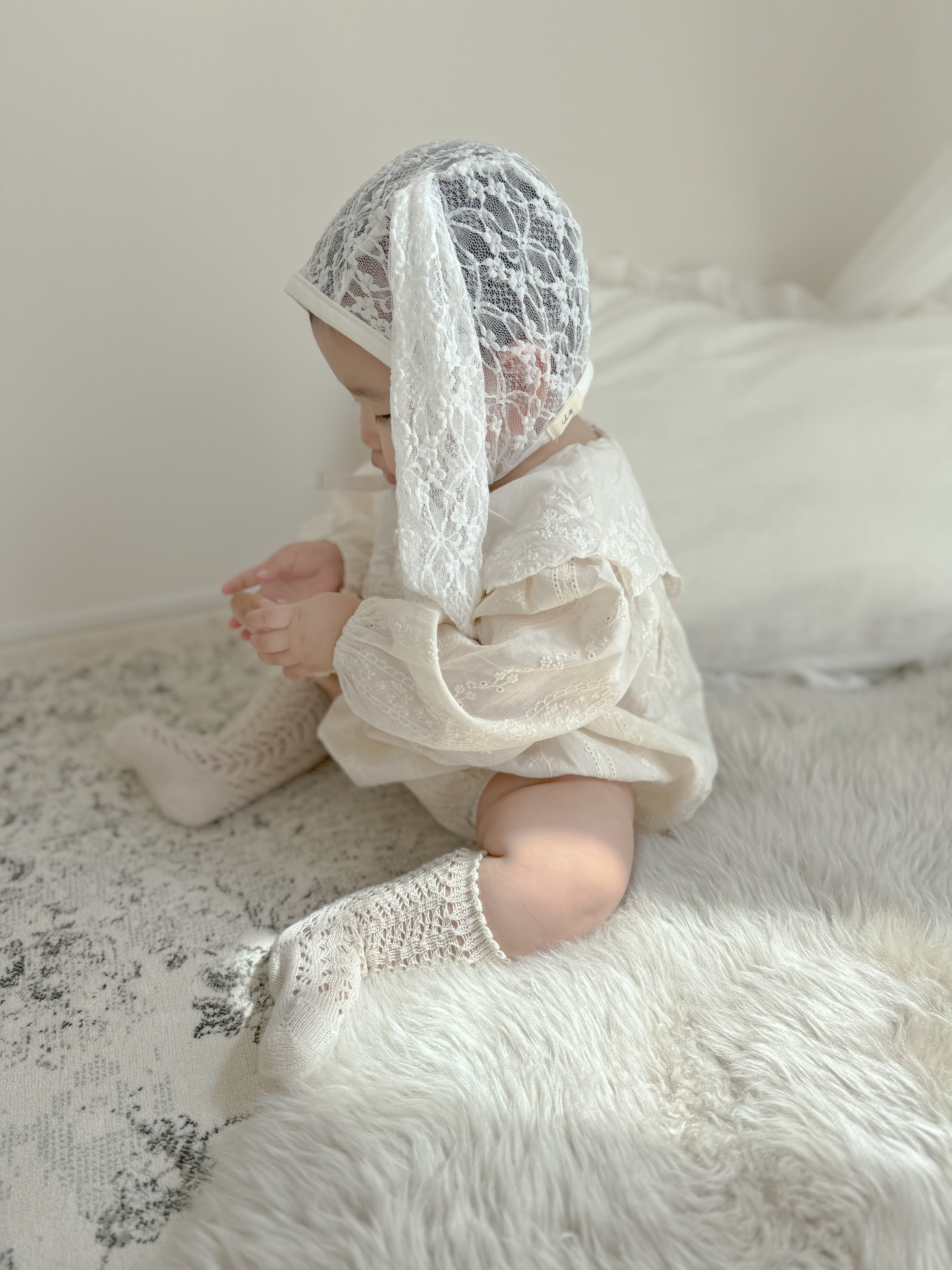 Bunny lace bonnet