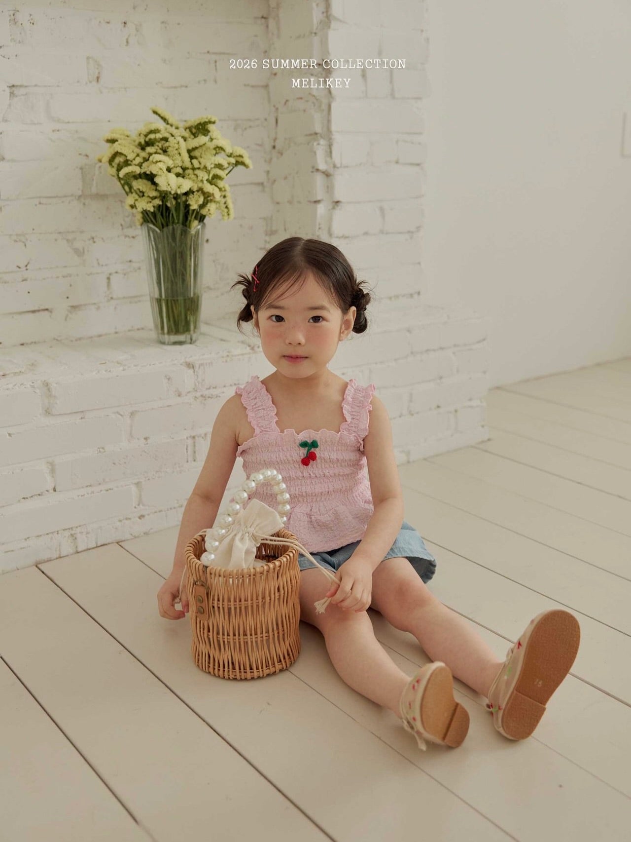 Cherry tucking blouse