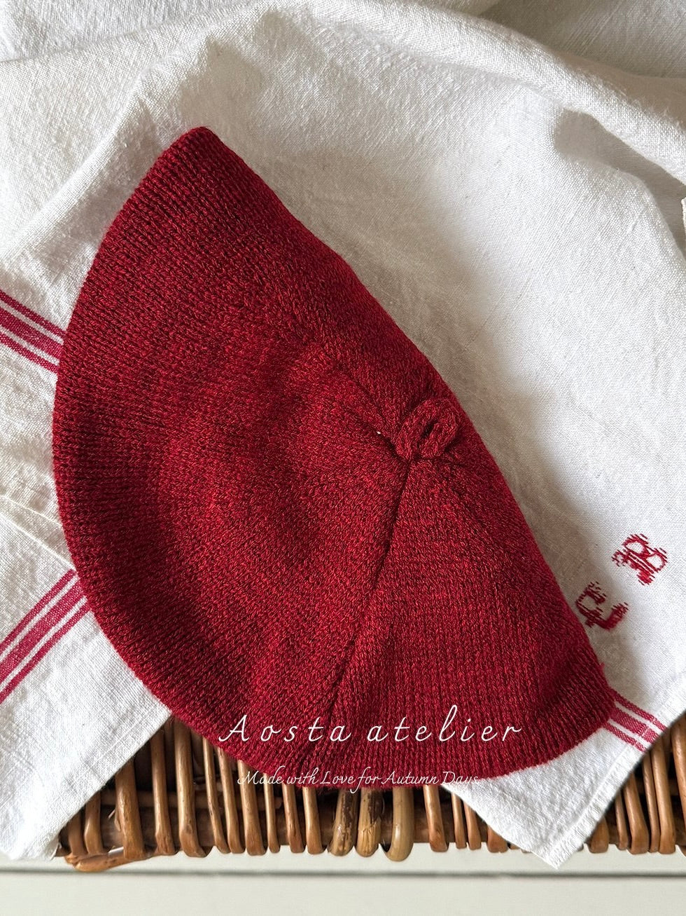 Knit beret