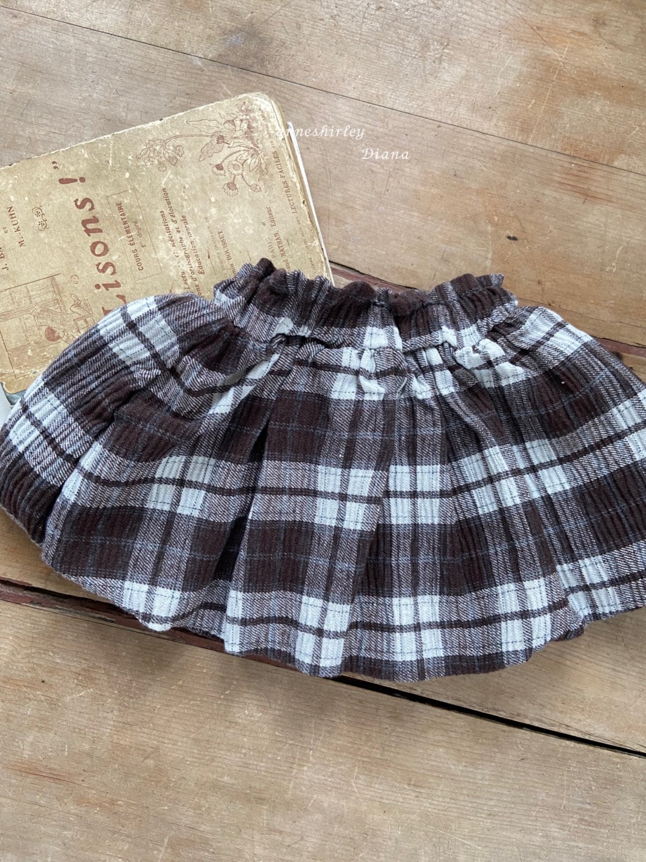 Pumpkin check skirt