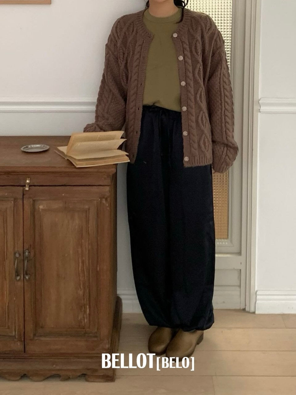 Alpha cardigan (mom size)