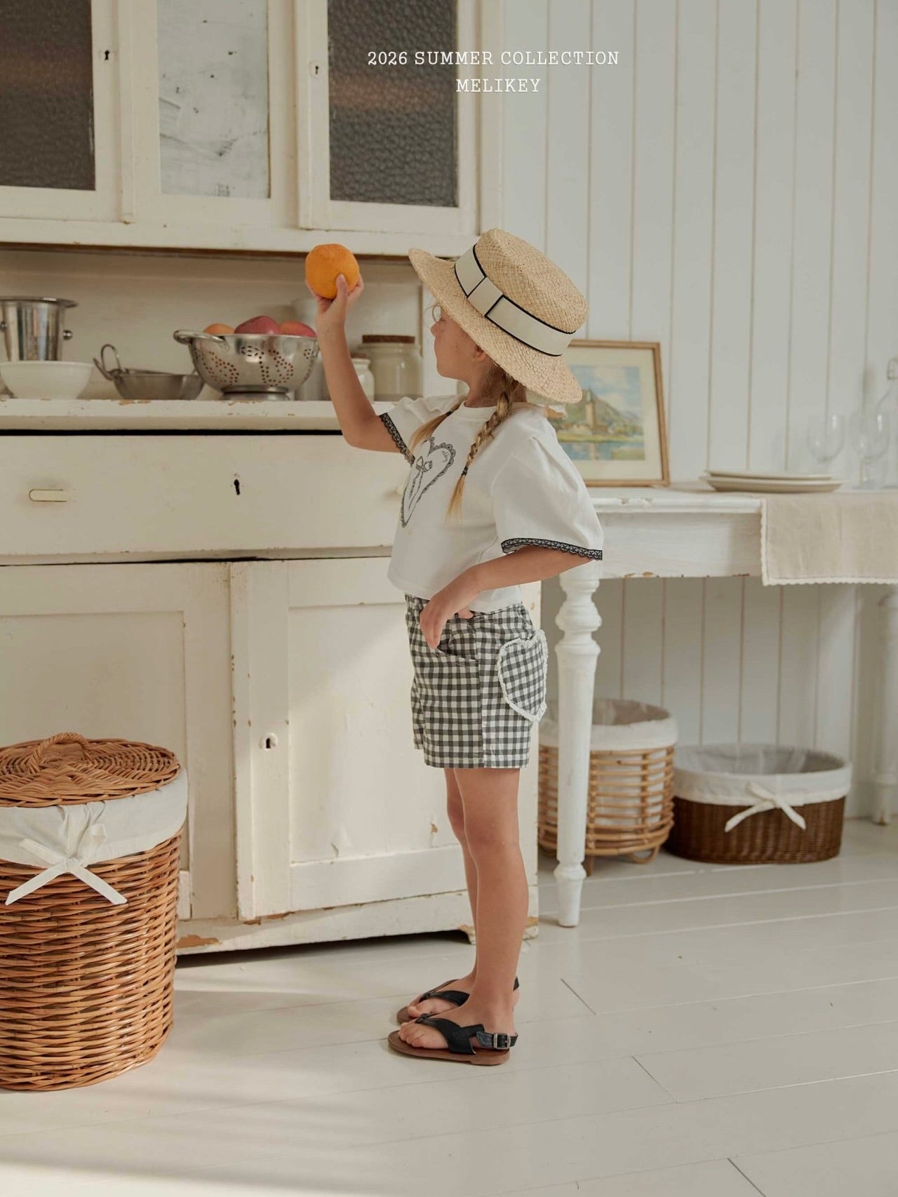 Heart ribbon T shirt