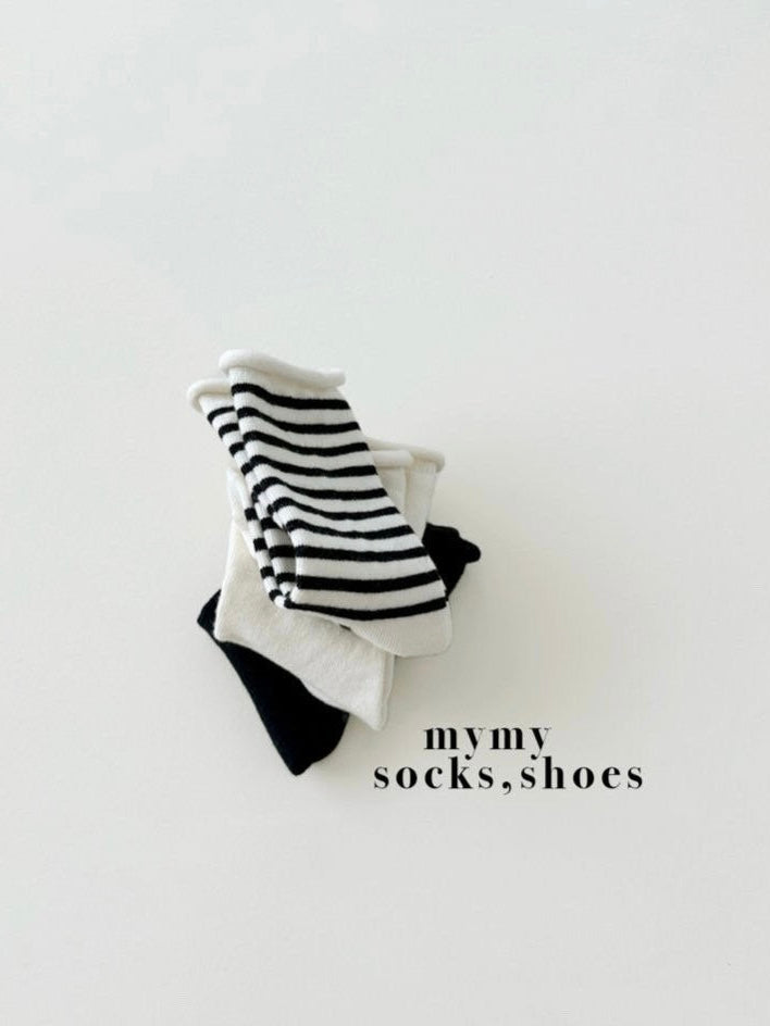 Korean literature socks set