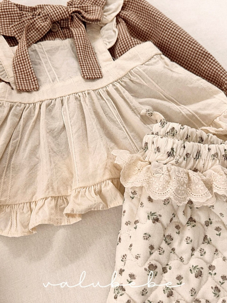 Lace padded pants (baby)