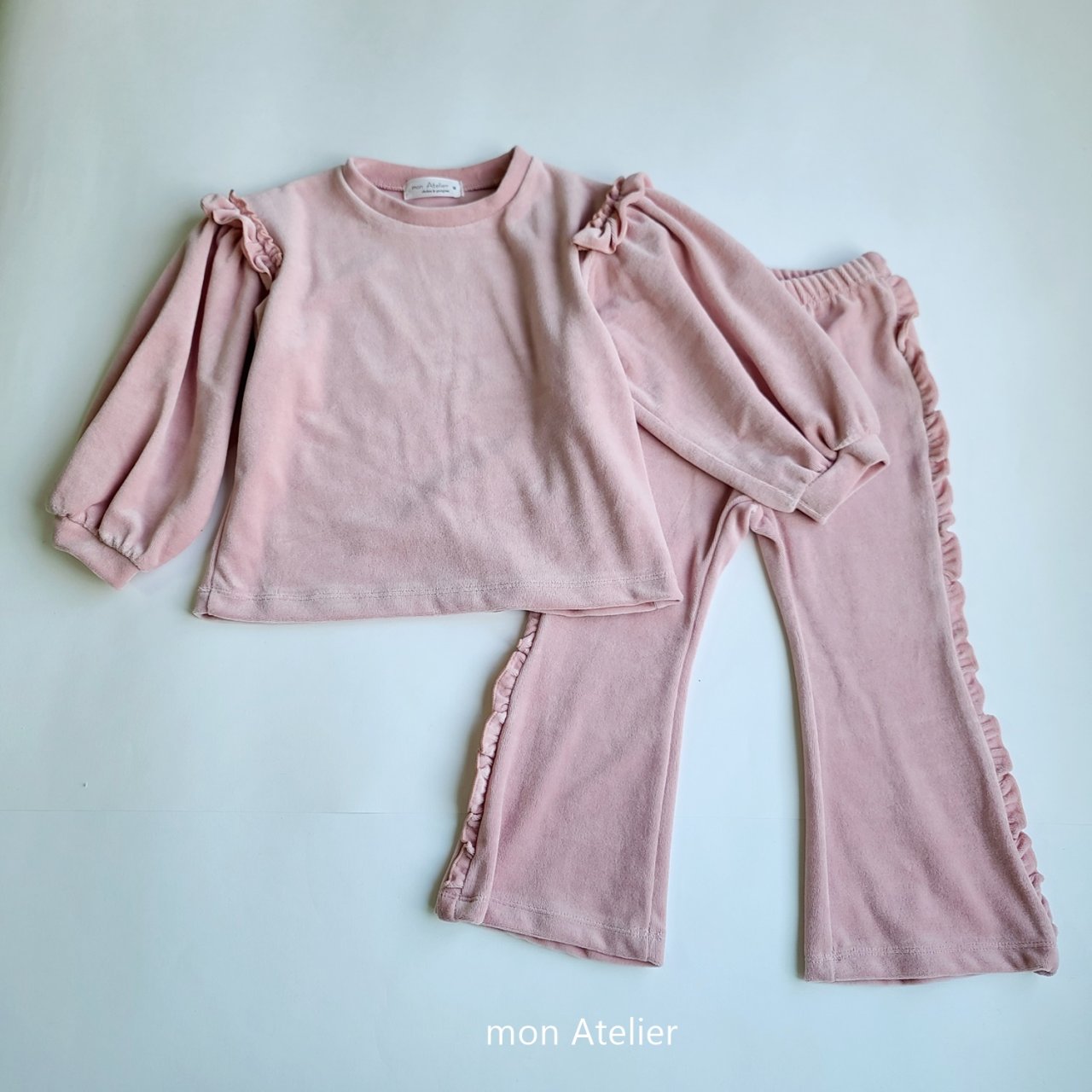 Frill velour set