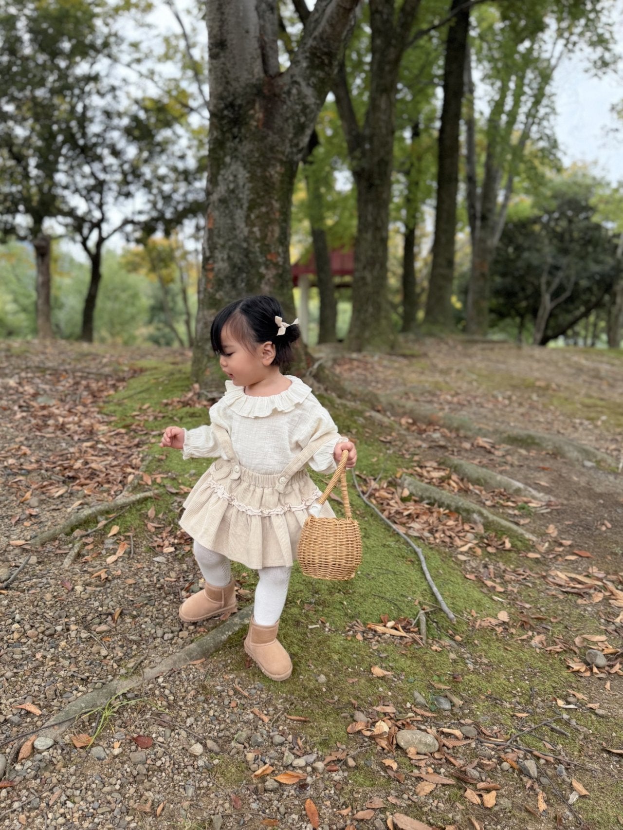 Nougat collar blouse