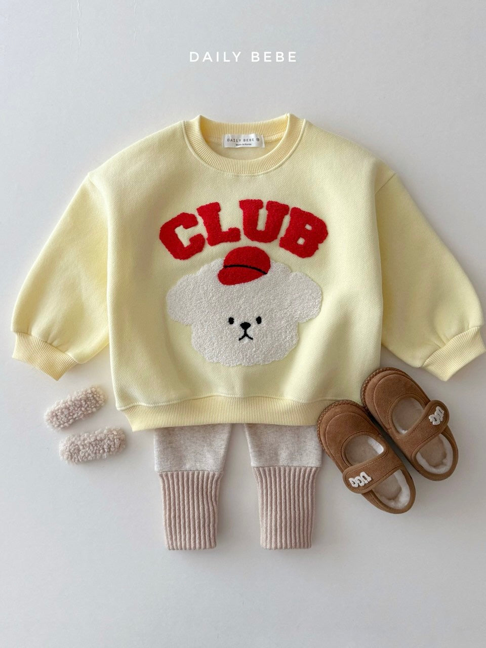 Club bear sweatshirt