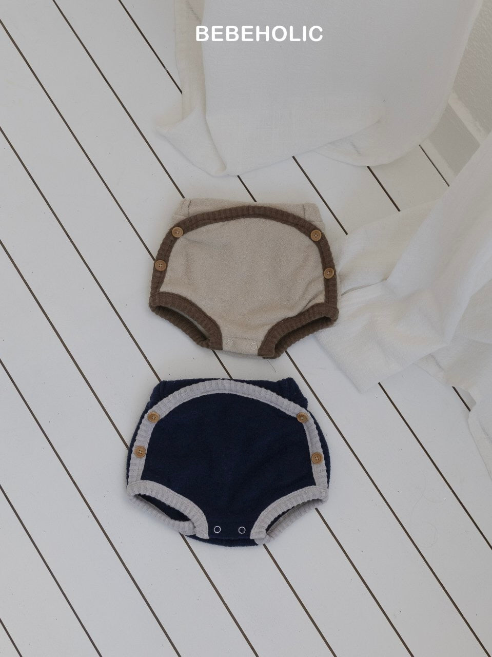 Bi-color pumpkin bloomer