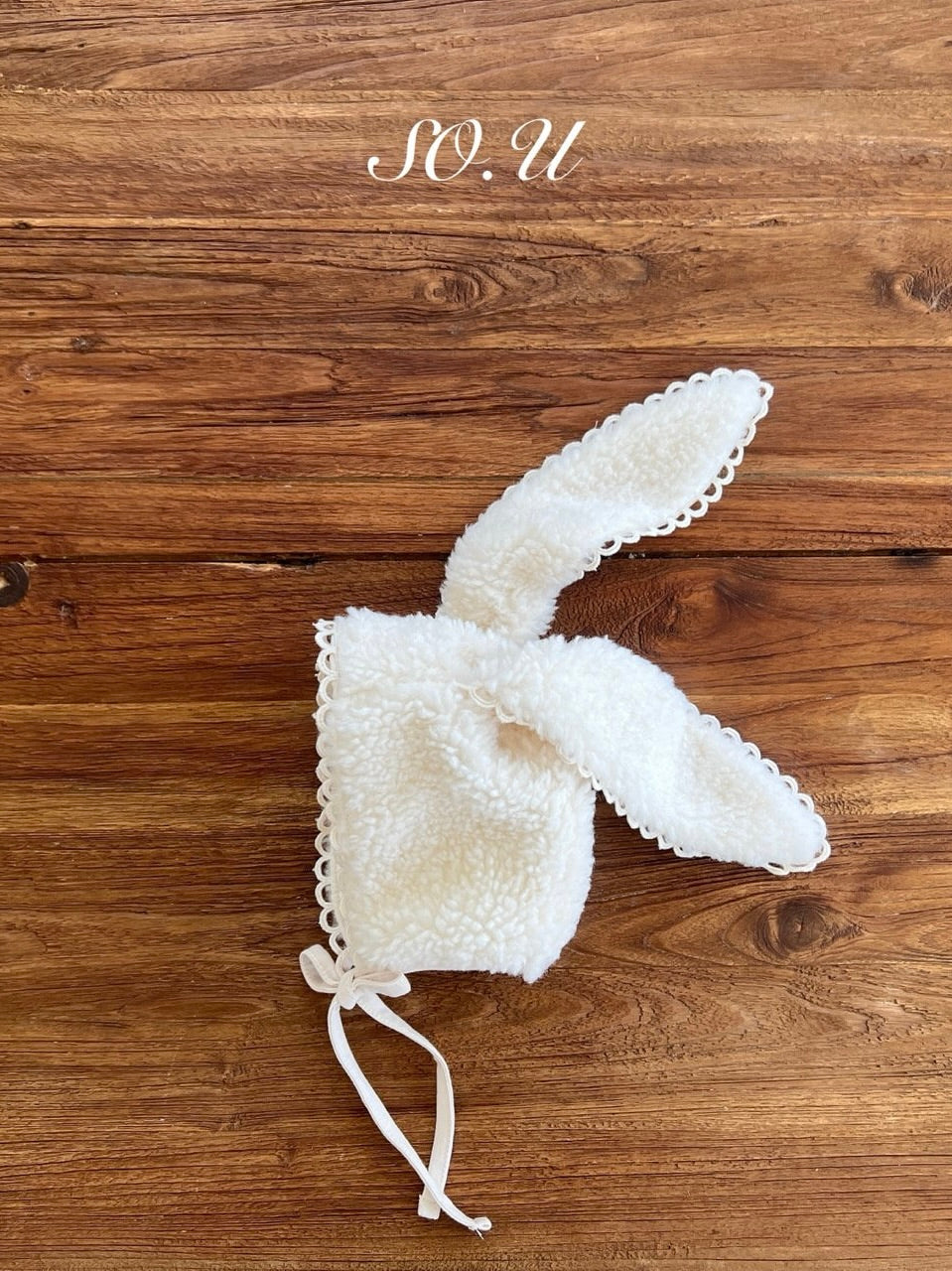 Boa bunny bonnet