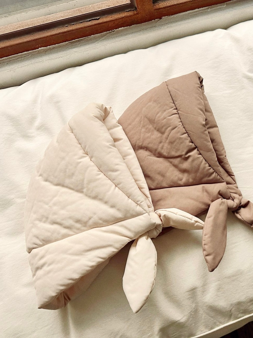 Padded bonnet (baby)