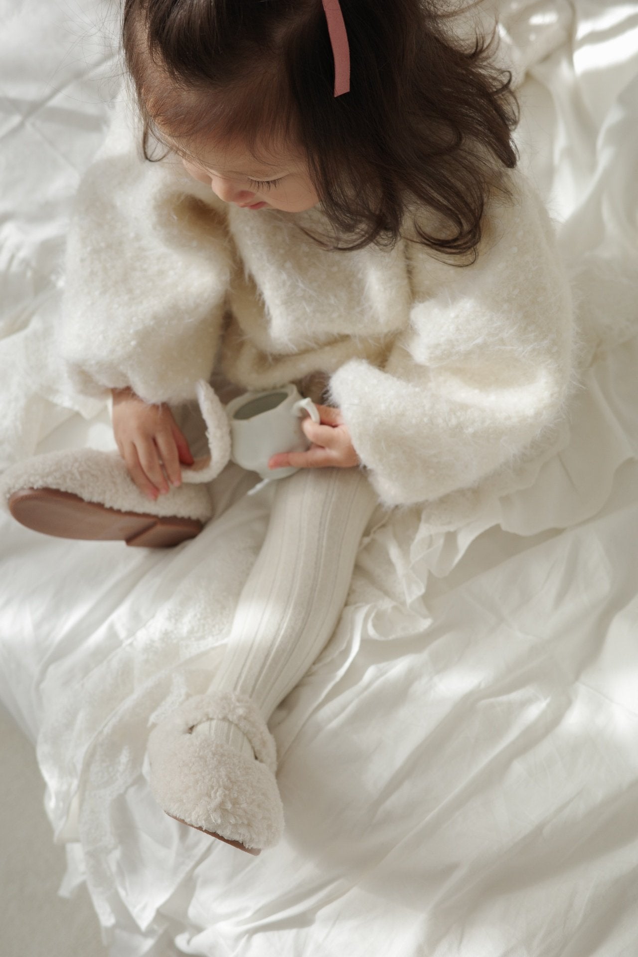 Puff sleeve wool rompers