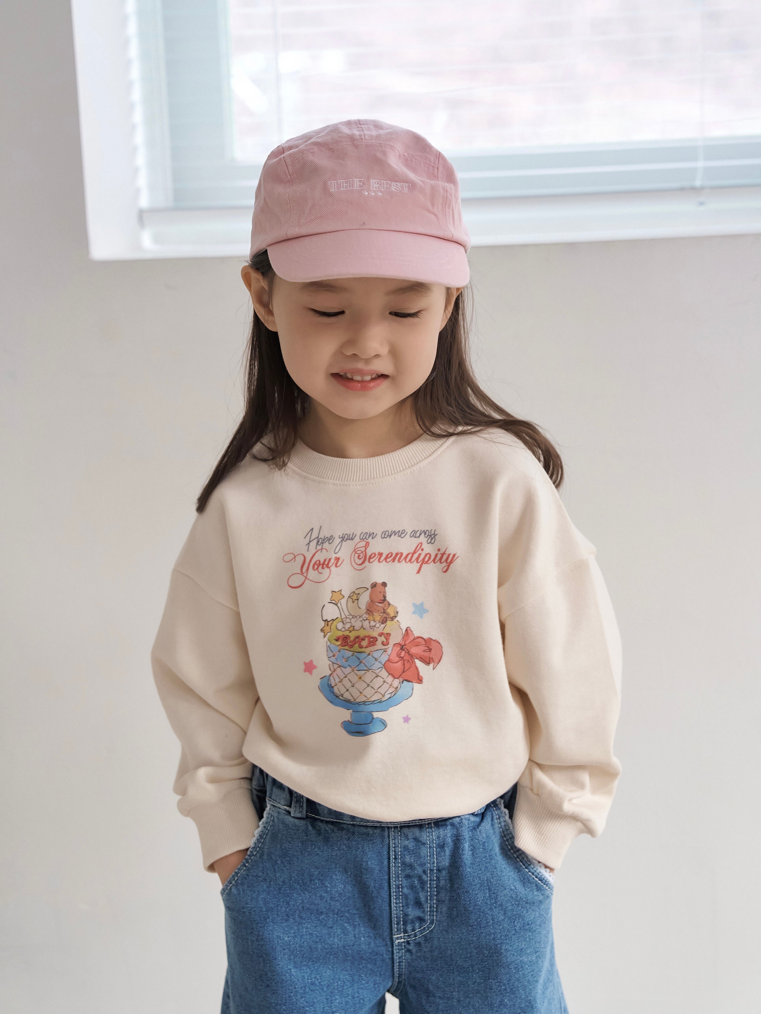 Cake sweatshirt