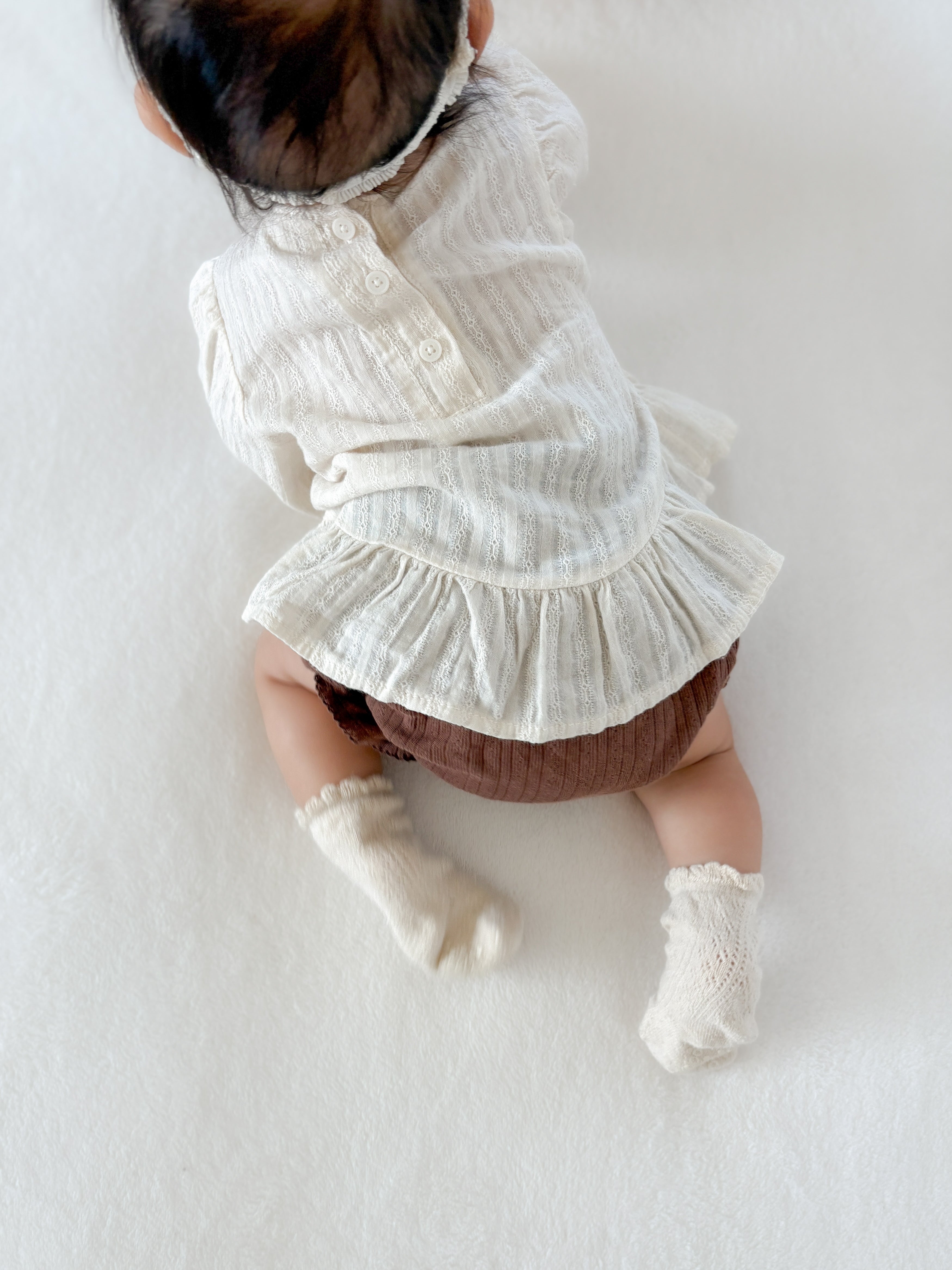 Lace frill peplum blouse