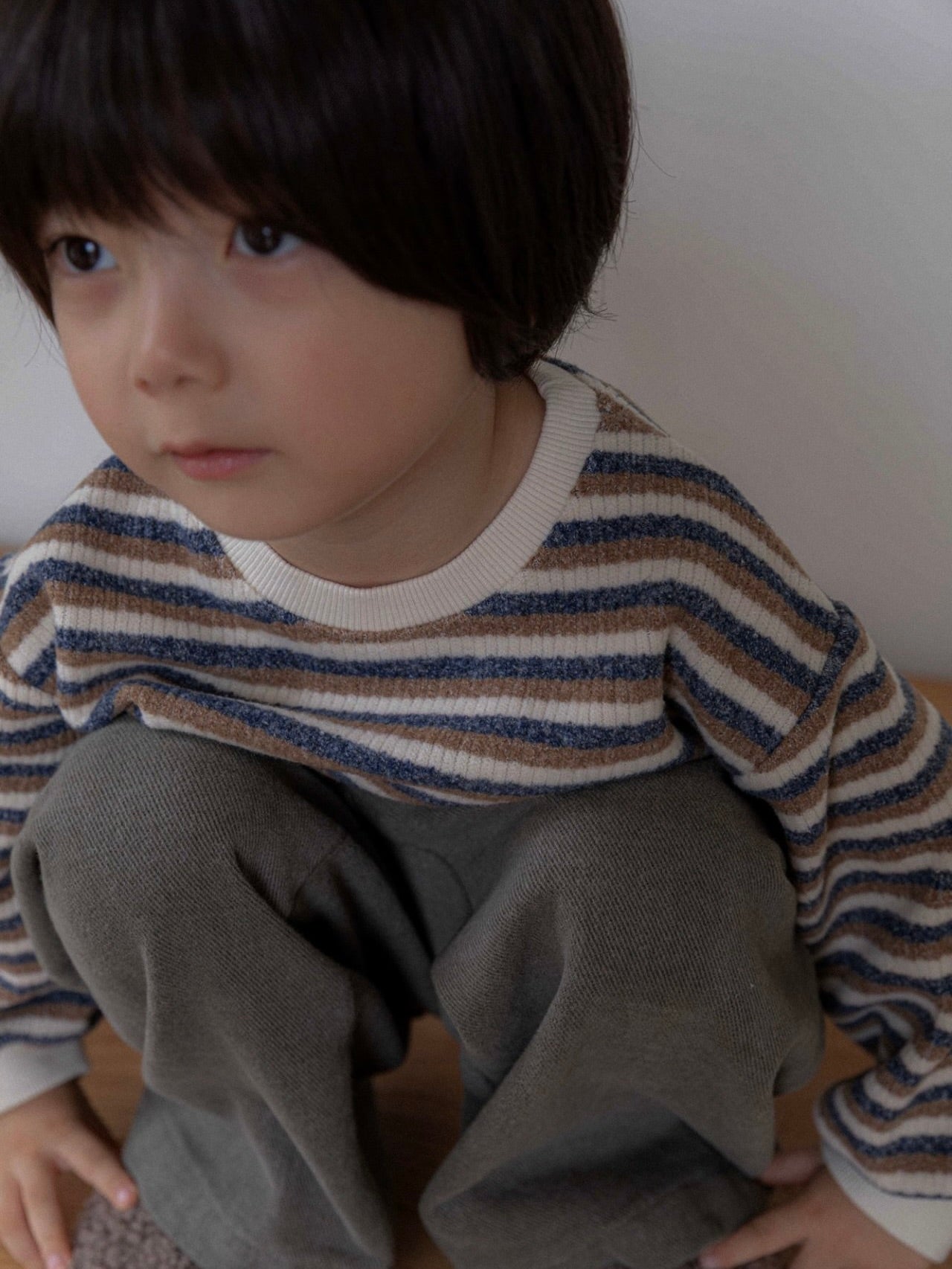 Knitted striped sweatshirt