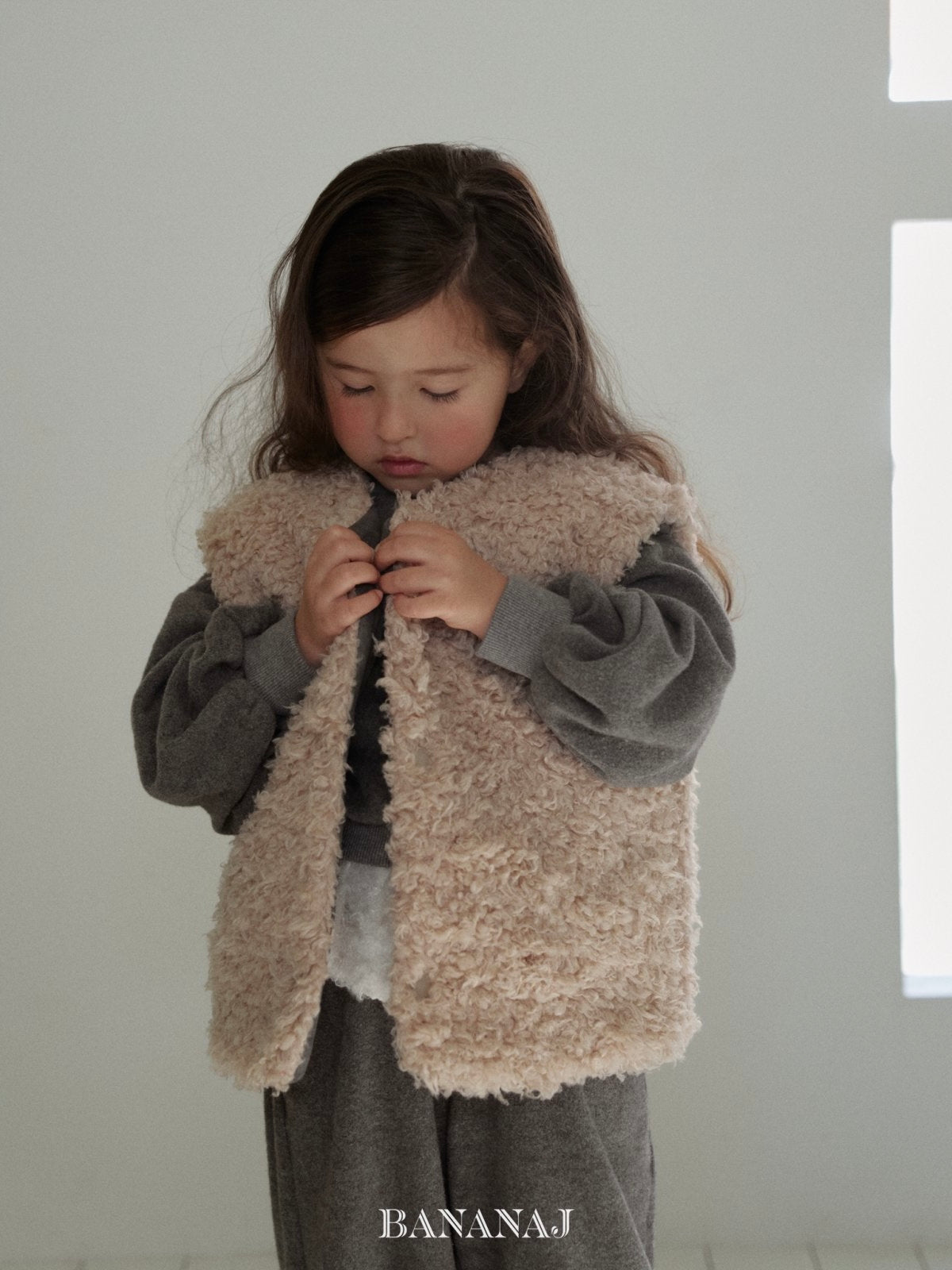 Soft reversible vest