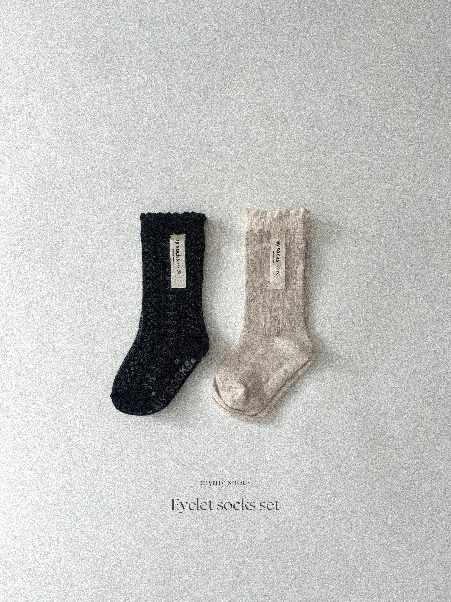 Eyelet socks set