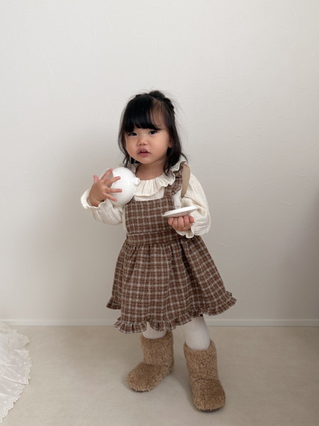 Nougat collar blouse