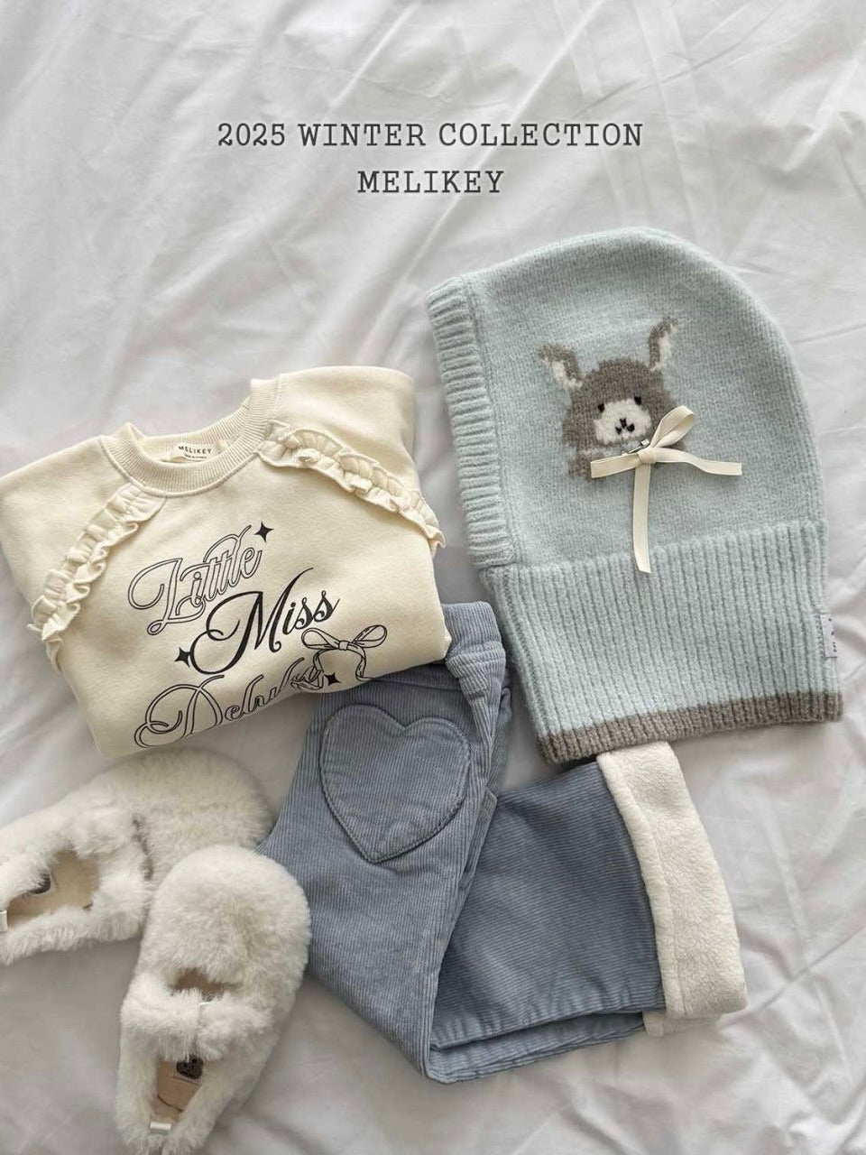 Bunny balaclava (with ribbon brooch)