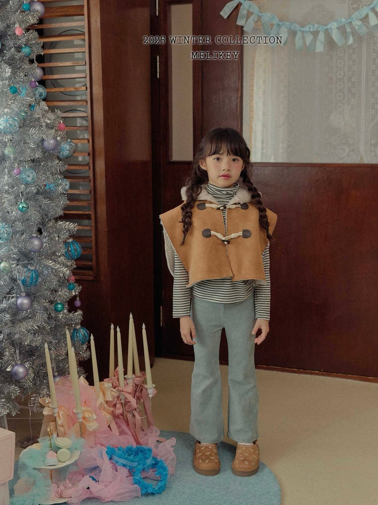 Shearling hooded cape