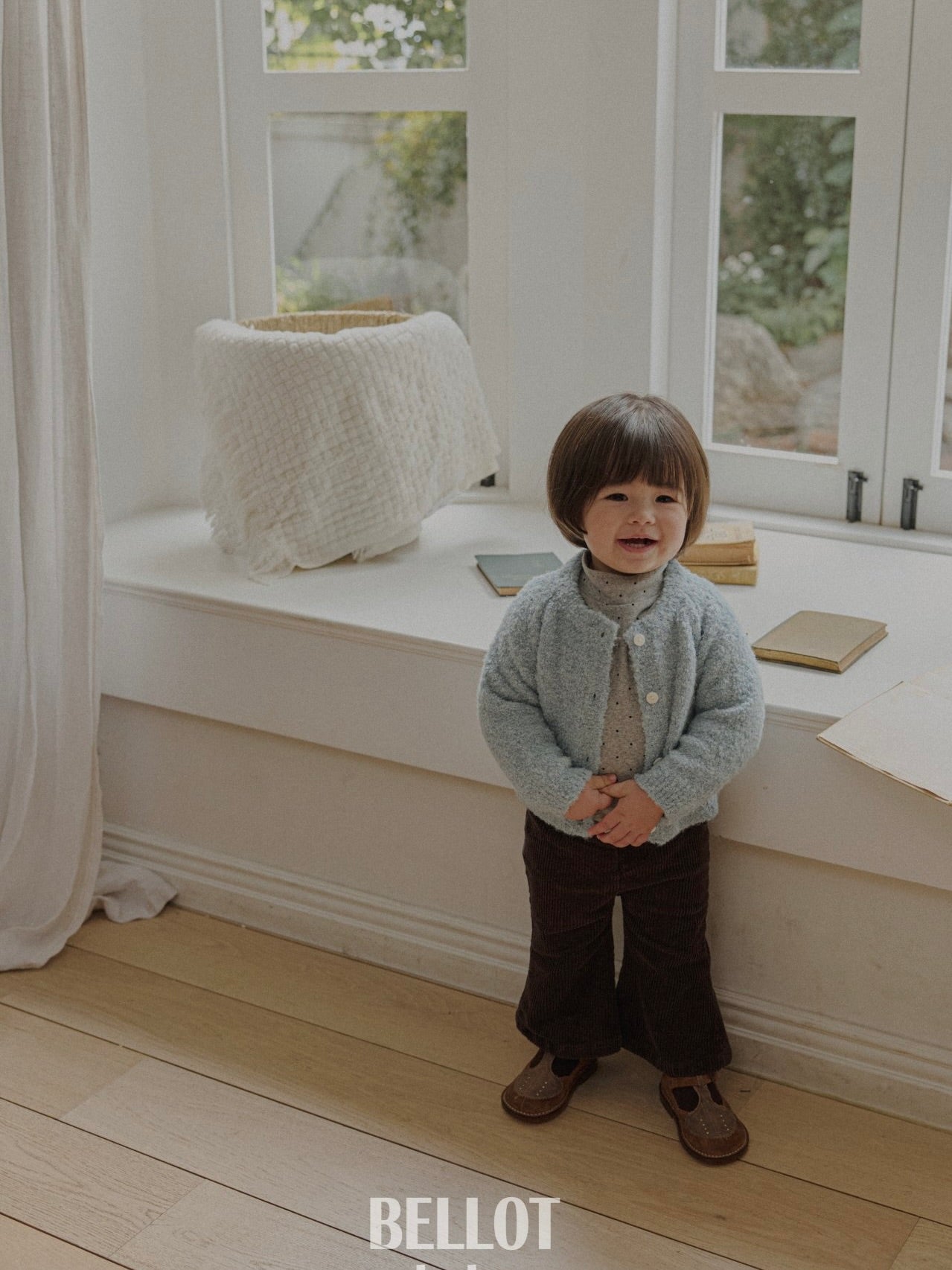 Bebe nini bootcut pants