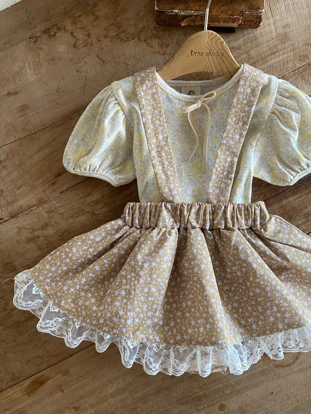 Anais T shirt