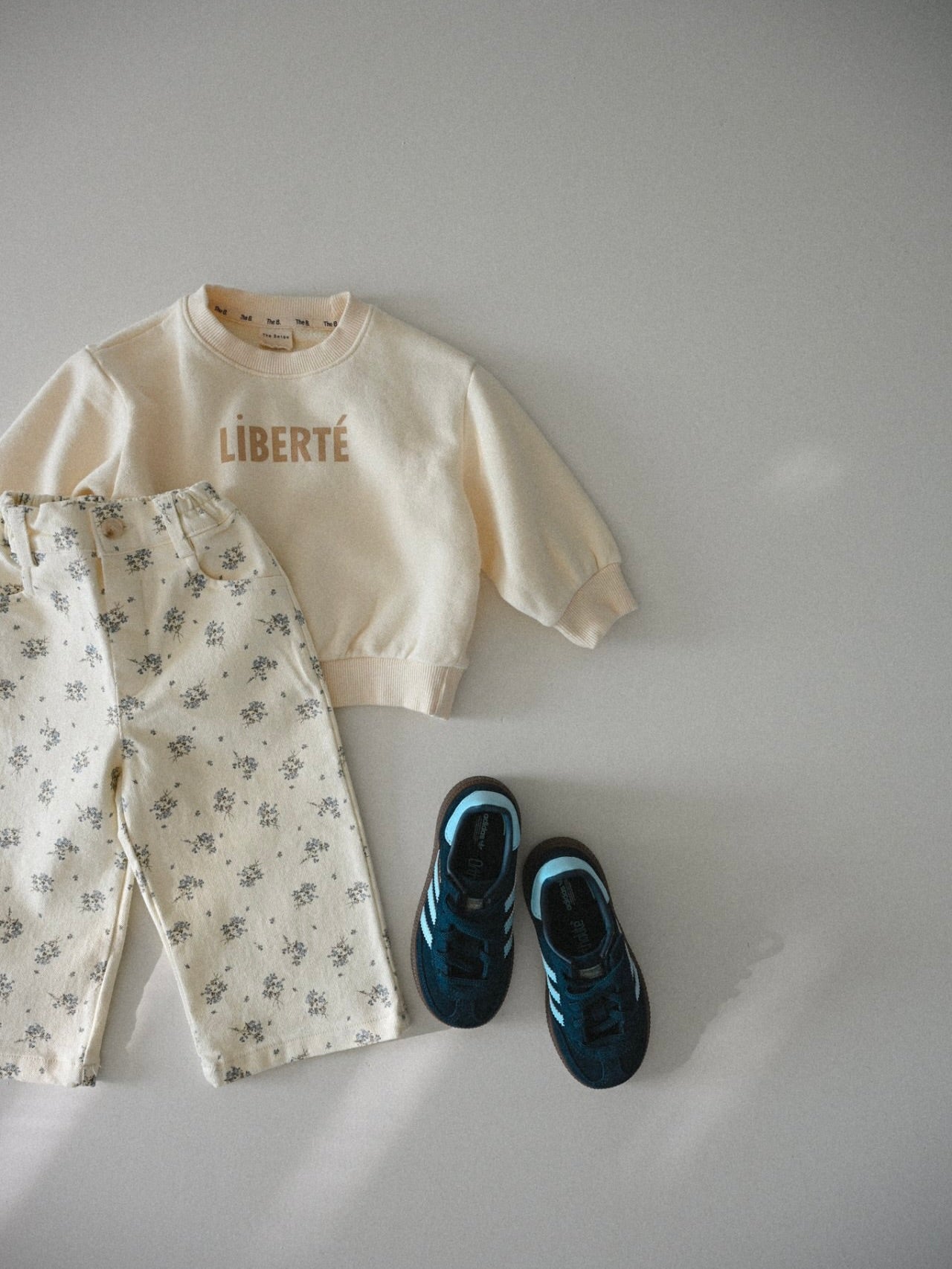 Spring printed sweatshirt