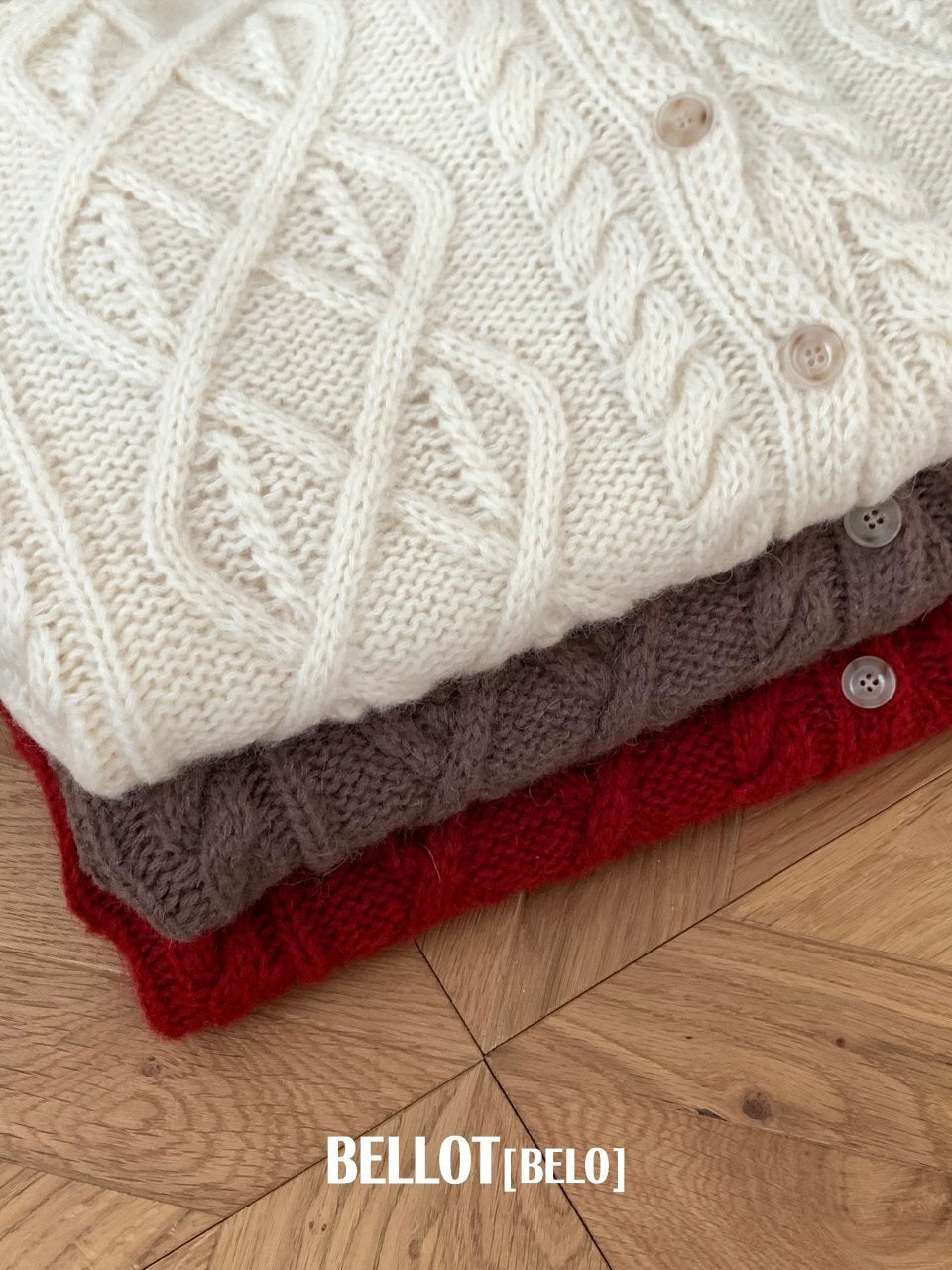 Alpha cardigan (mom size)