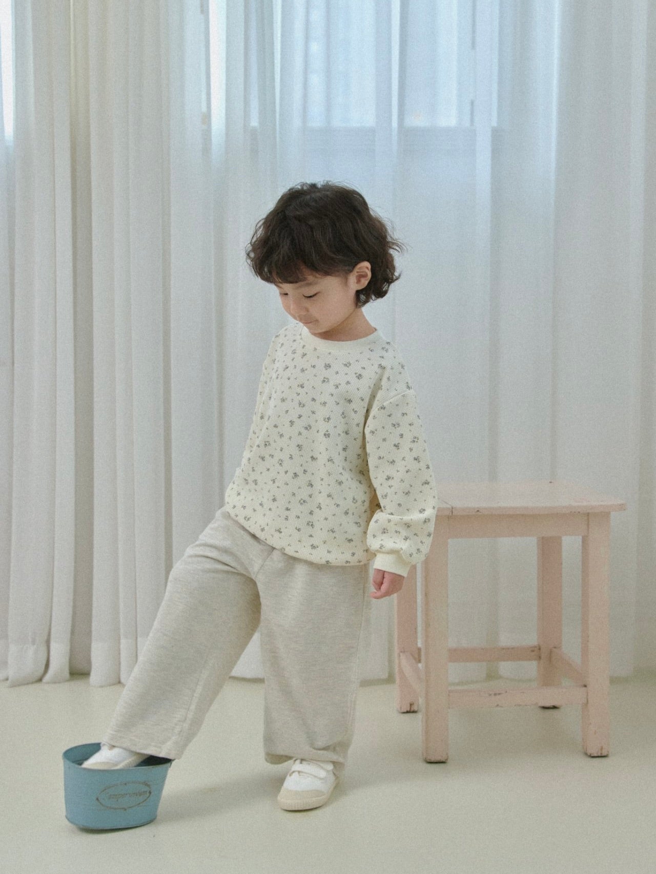 Flower waffle sweatshirt