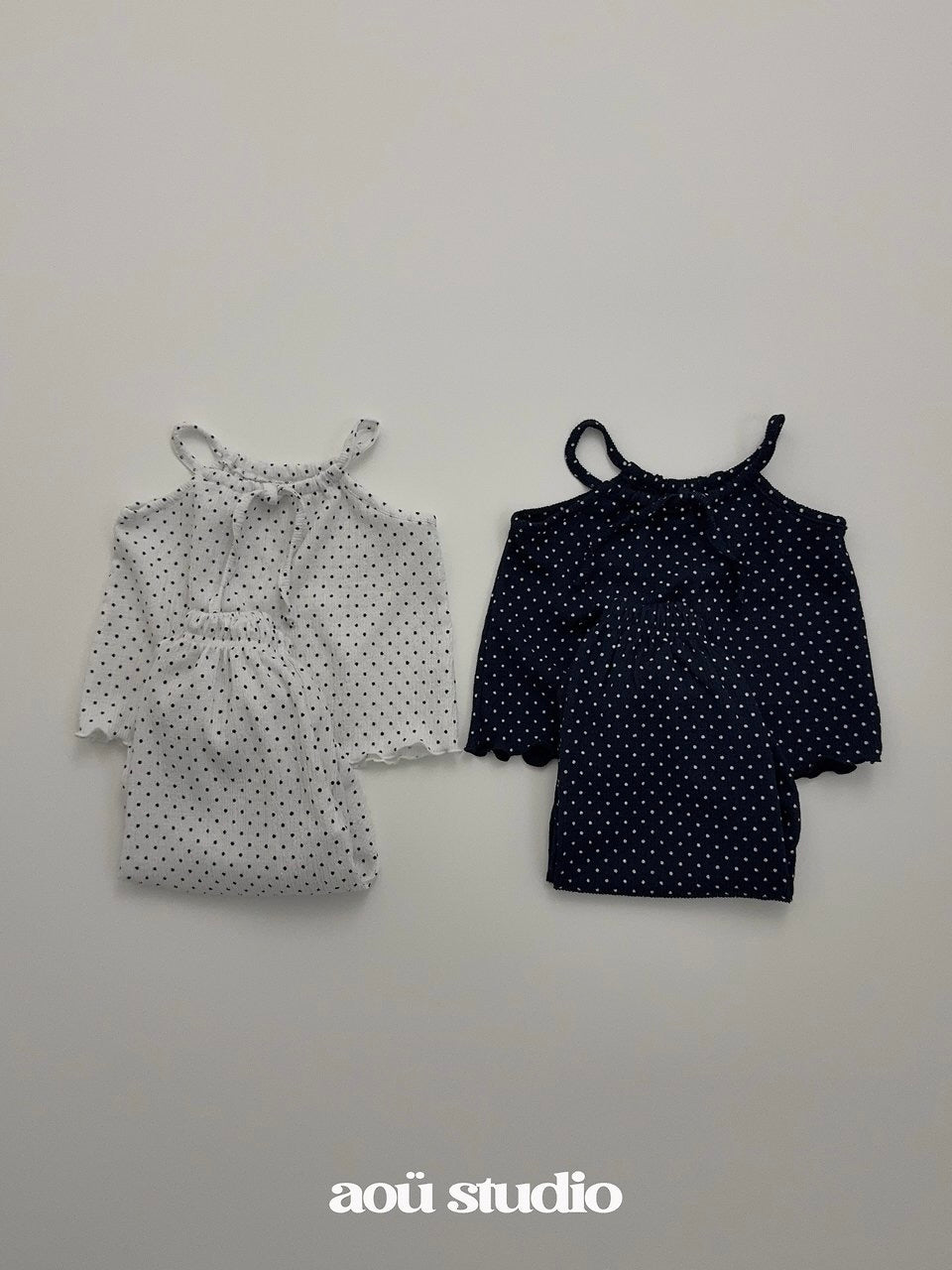 Dot set