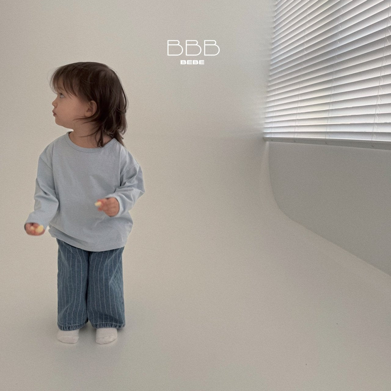 Bebe striped blue pants