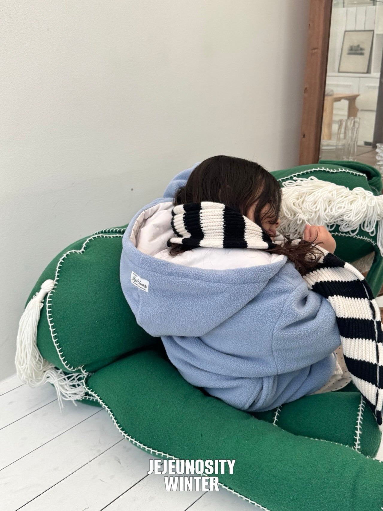 Ive reversible hooded jumper