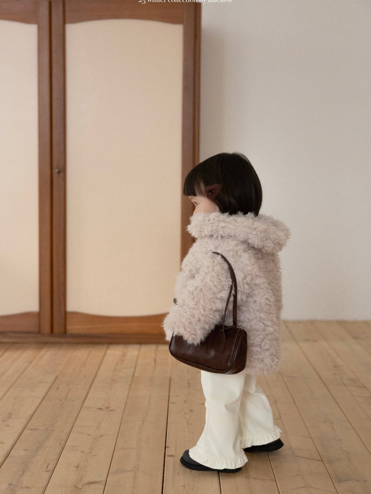 Mink frill bootcut pants