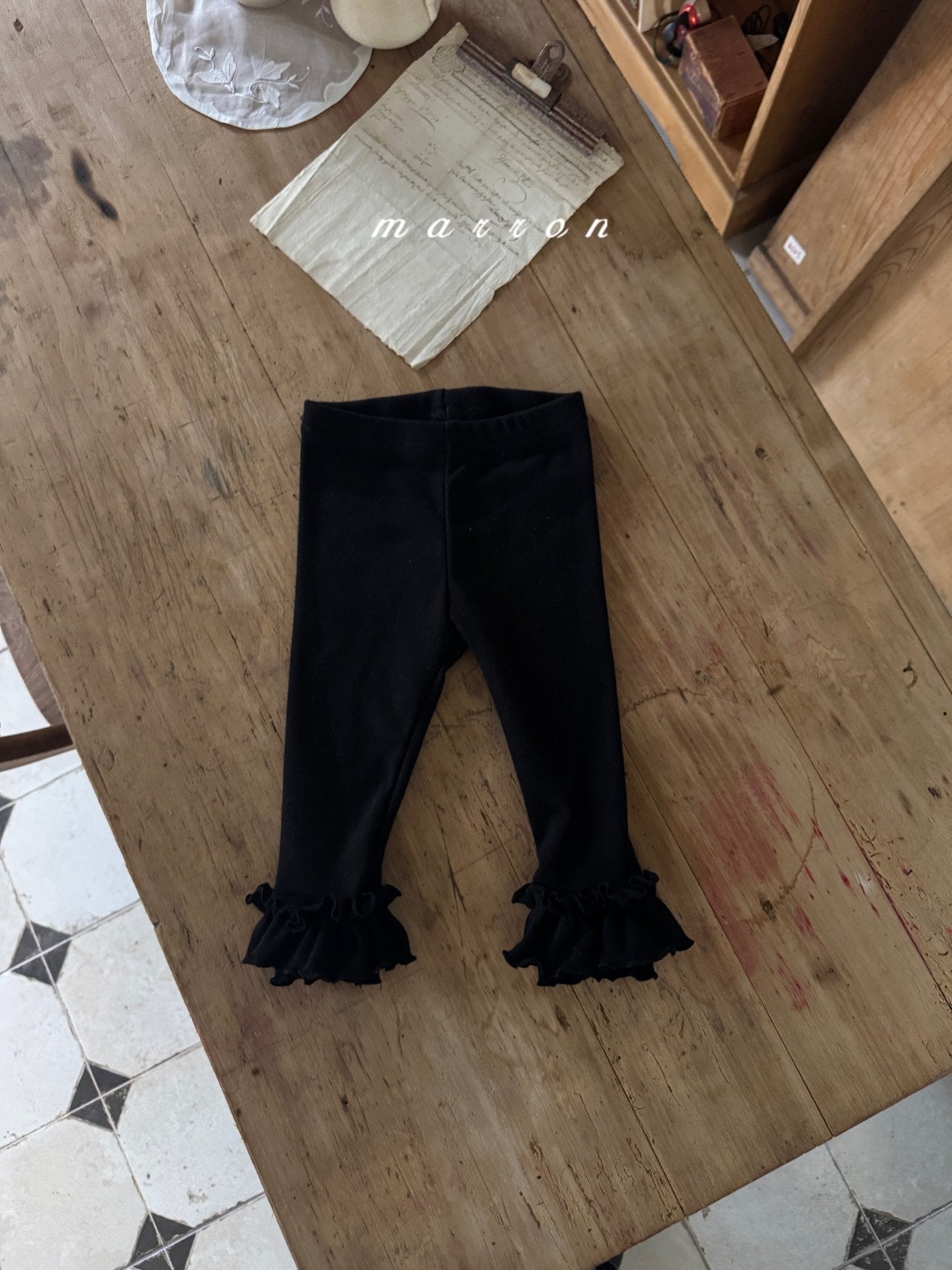 Fleece frill leggings