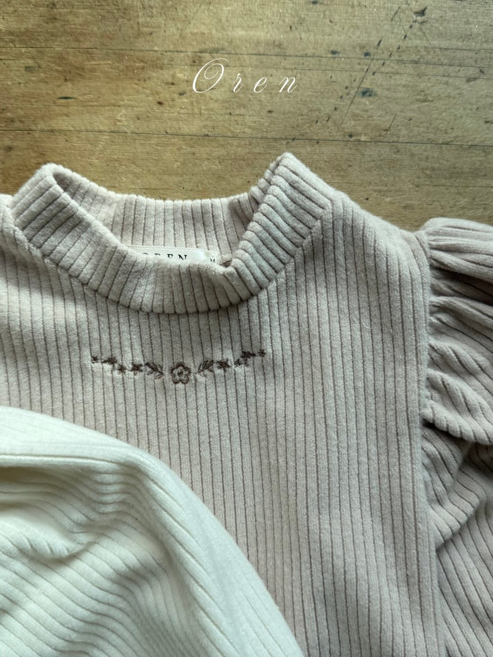 Marie velour ribbed T