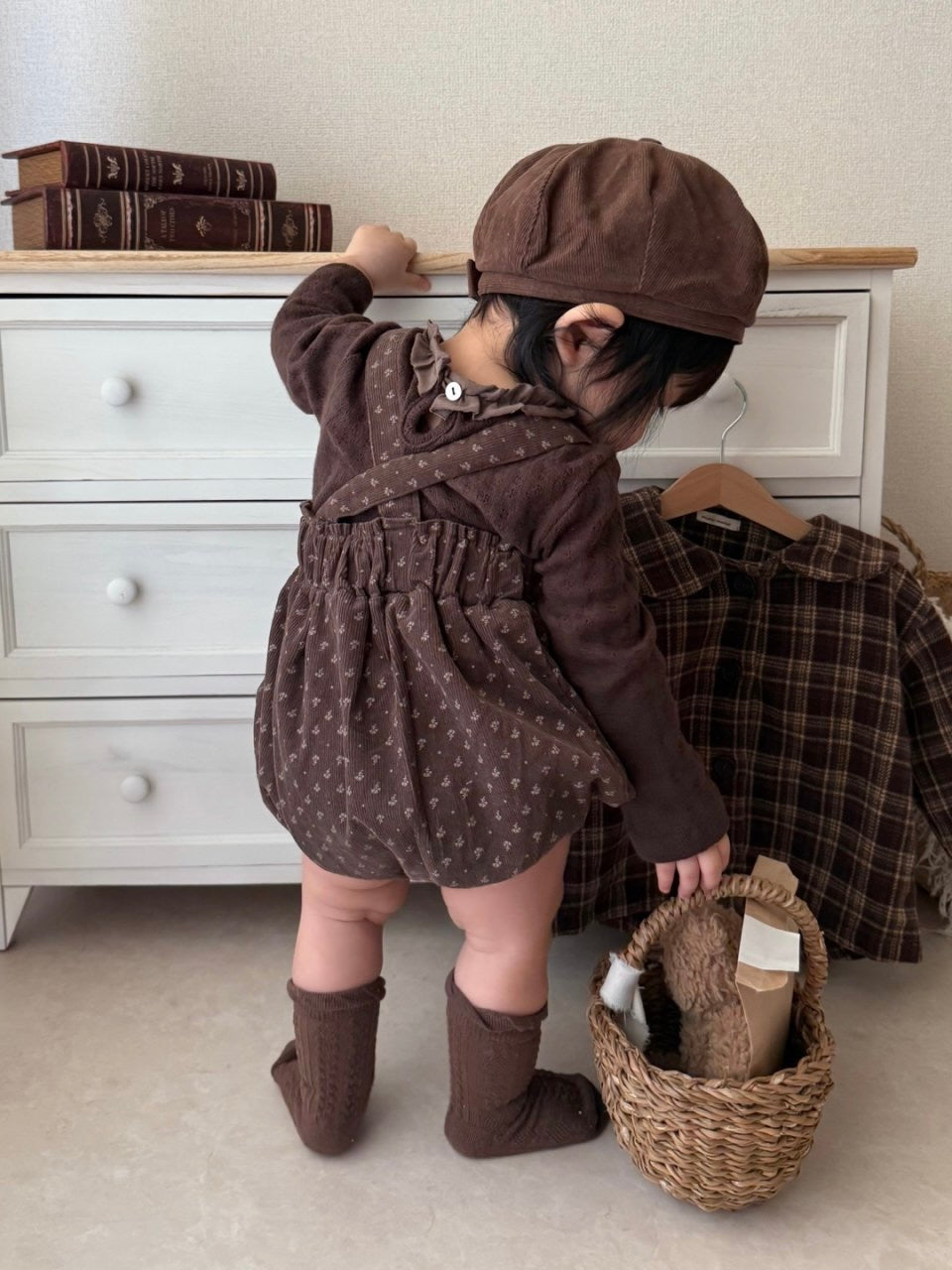 Natural suspender bloomer