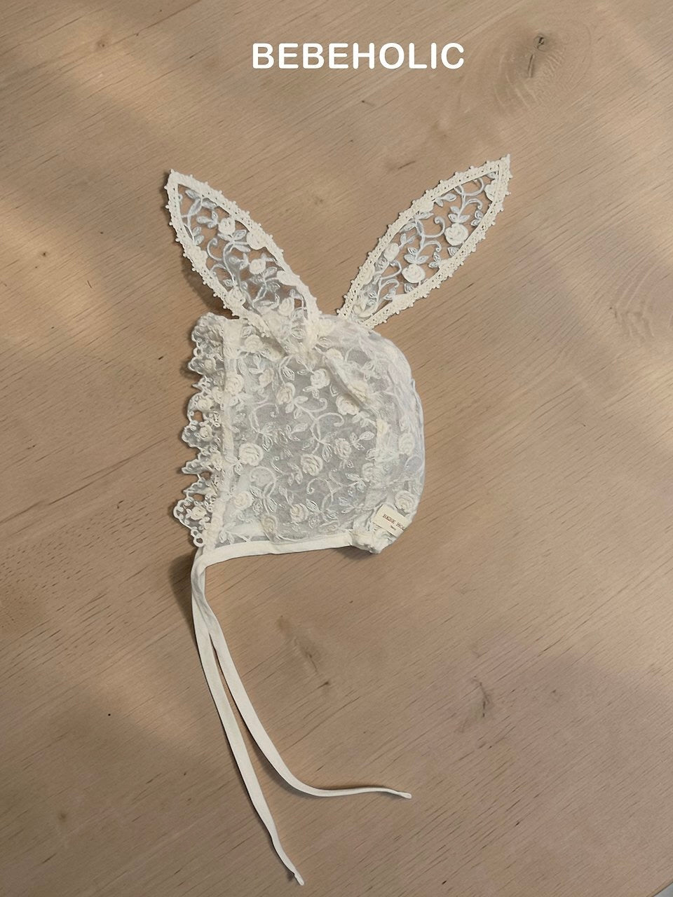 Bunny lace bonnet